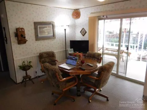 60964 Granite Dr, Bend, OR 97702 photo 7