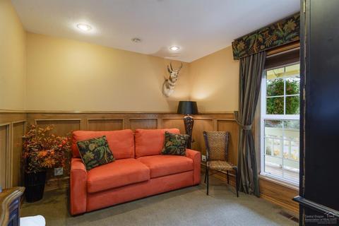 61720 Gosney Rd, Bend, OR 97702 photo 10