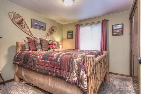 16352 Whitetail Ln, Bend, OR 97707 photo 11