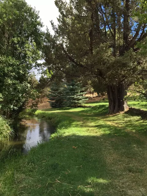 22875 Hwy 20, Bend, OR 97701 photo 9