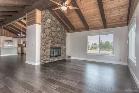 61845 Dobbin Rd, Bend, OR 97702 photo 13