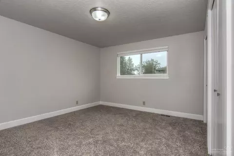 61845 Dobbin Rd, Bend, OR 97702 photo 16