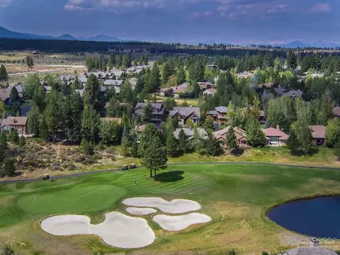 61945 Fall Creek Loop, Bend, OR 97702 photo 22