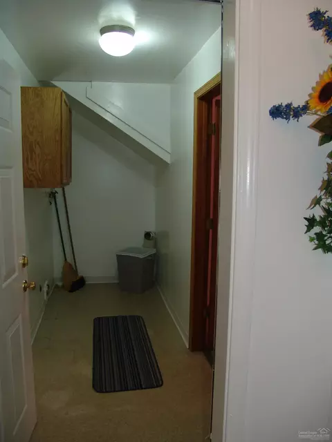 16233 South Dr, La Pine, OR 97739 photo 10