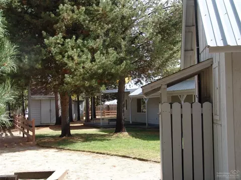 16233 South Dr, La Pine, OR 97739 photo 20