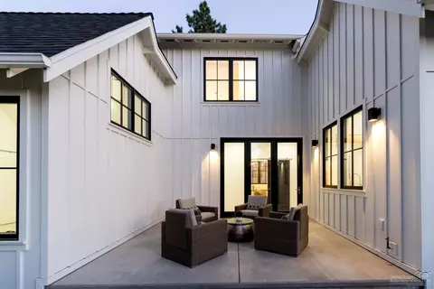 1798 NW Fields St, Bend, OR 97703 photo 22