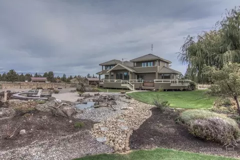 67173 Harrington Loop Rd, Bend, OR 97703 photo 6