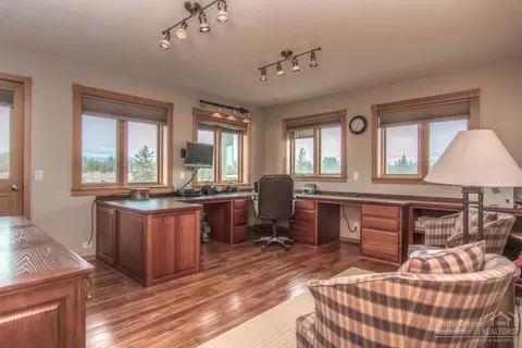 67173 Harrington Loop Rd, Bend, OR 97703 photo 19