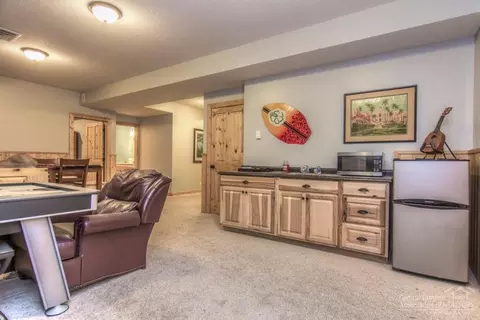 67173 Harrington Loop Rd, Bend, OR 97703 photo 23