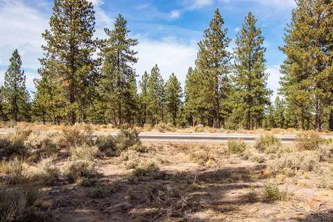2979 NW Celilo Ln, Bend, OR 97703 photo 10