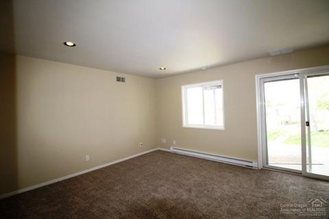 65135 97th St, Bend, OR 97701 photo 16