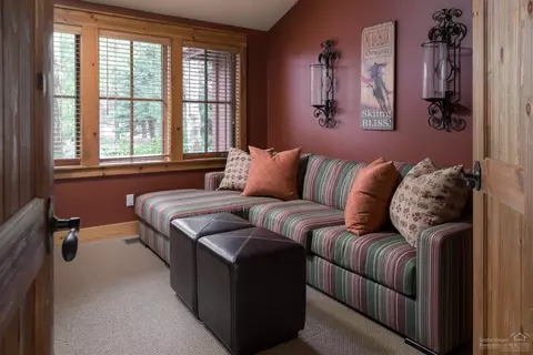 17531 Canoe Camp Dr, Bend, OR 97707 photo 6