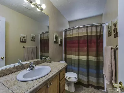 63218 Stonewood Dr, Bend, OR 97701 photo 10