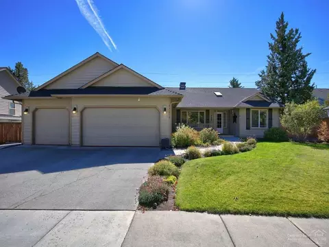 63218 Stonewood Dr, Bend, OR 97701 photo 1