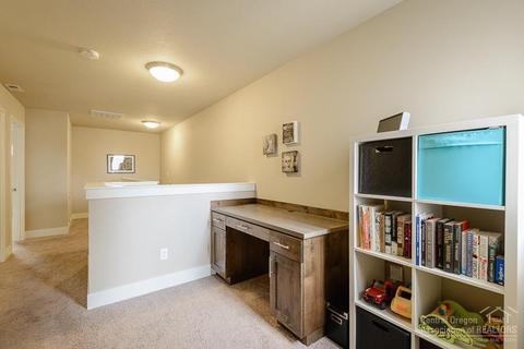 2371 NW Debron Ln, Bend, OR 97703 photo 12