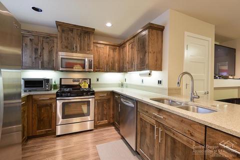 2371 NW Debron Ln, Bend, OR 97703 photo 6
