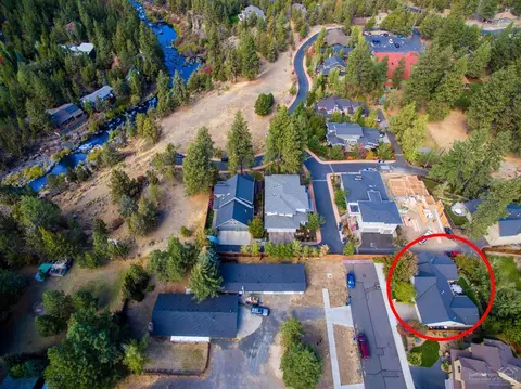 63142 Riverstone Dr, Bend, OR 97703 photo 18