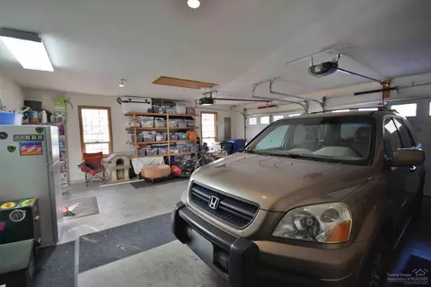 60385 Woodside Loop, Bend, OR 97702 photo 22