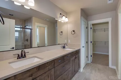 61117 SE Stari Most Loop, Bend, OR 97702 photo 14