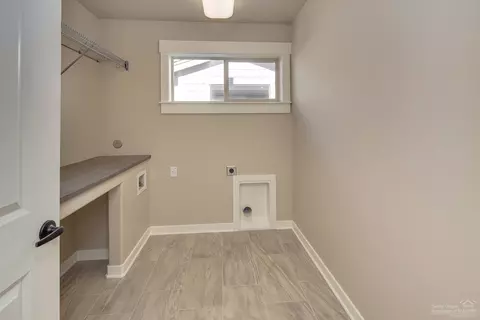 61117 SE Stari Most Loop, Bend, OR 97702 photo 18