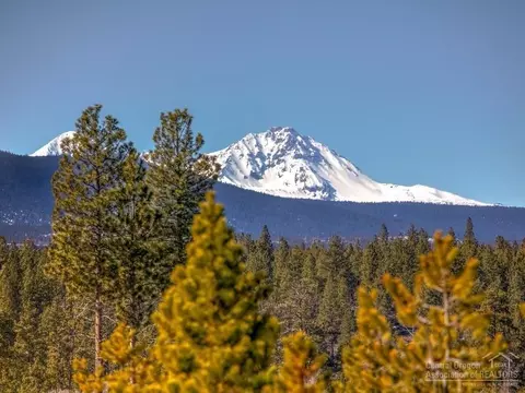 19000 Squirreltail Loop, Bend, OR 97703 photo 25