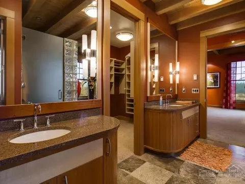 19000 Squirreltail Loop, Bend, OR 97703 photo 19