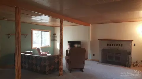 15709 Davis Ave, La Pine, OR 97739 photo 7