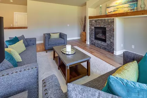 61032 Stari Most Loop, Bend, OR 97702 photo 9