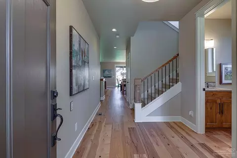 61032 Stari Most Loop, Bend, OR 97702 photo 3