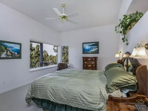 61525 Gosney Rd, Bend, OR 97702 photo 15