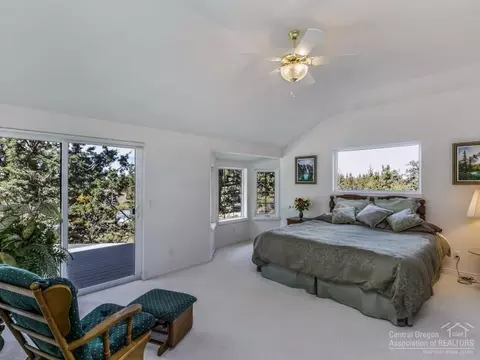 61525 Gosney Rd, Bend, OR 97702 photo 17
