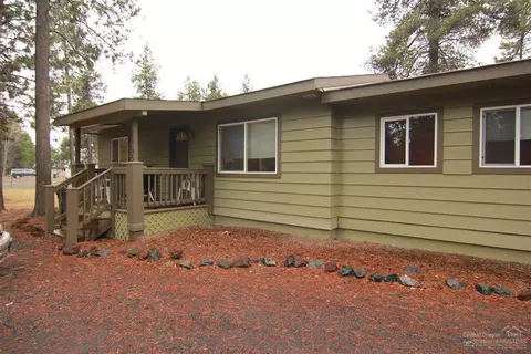 52805 Day Rd, La Pine, OR 97739 photo 2