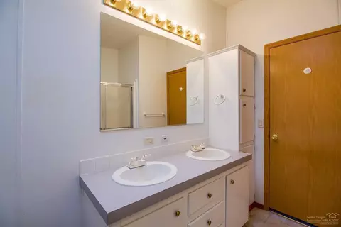 52860 Wayside Loop, La Pine, OR 97739 photo 17
