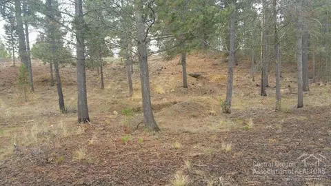 16408 Beaver Dr, Bend, OR 97707 photo 4