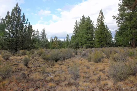 61646 Rowallan Ct, Bend, OR 97702 photo 18