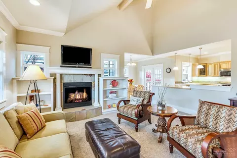 3393 NE Wild Rivers Loop, Bend, OR 97701 photo 5