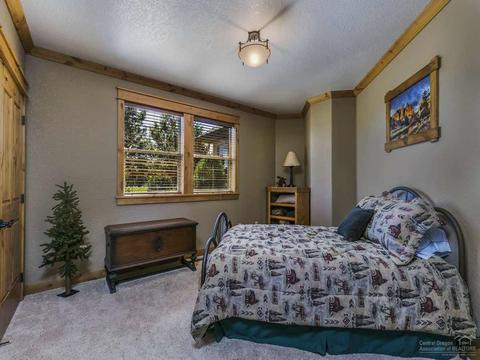 20200 Marsh Rd, Bend, OR 97703 photo 16