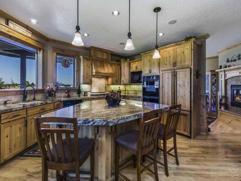 20200 Marsh Rd, Bend, OR 97703 photo 8