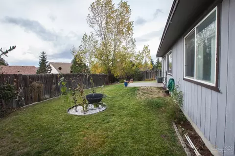 63255 Gallop Ct, Bend, OR 97701 photo 8