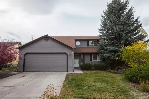 63255 Gallop Ct, Bend, OR 97701 photo 24