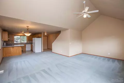 63255 Gallop Ct, Bend, OR 97701 photo 4