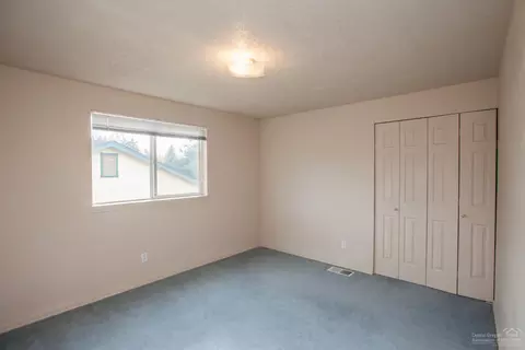 63255 Gallop Ct, Bend, OR 97701 photo 19