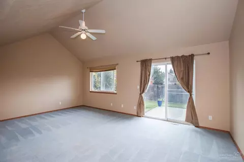 63255 Gallop Ct, Bend, OR 97701 photo 10