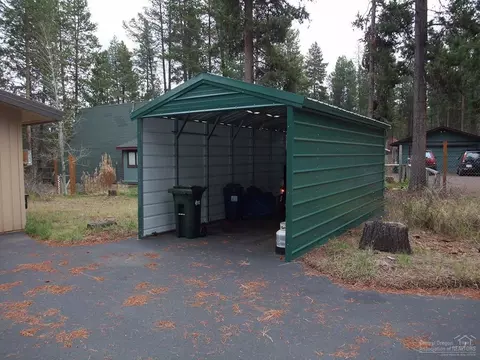 15044 River Loop Dr, Bend, OR 97707 photo 22