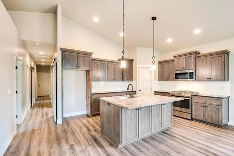 20027 Badger Rd, Bend, OR 97702 photo 8