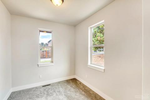 20027 Badger Rd, Bend, OR 97702 photo 18