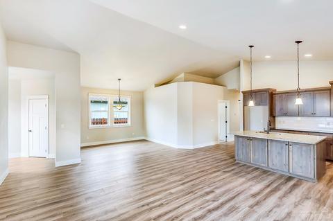 20027 Badger Rd, Bend, OR 97702 photo 5