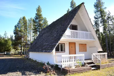 16187 Dawn Rd, La Pine, OR 97739 photo 1