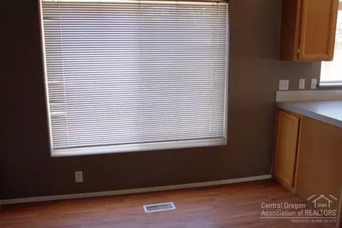 20860 Pony Ave, Bend, OR 97703 photo 6