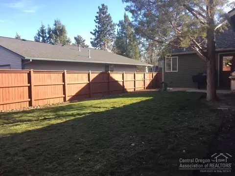 20626 Cherry Tree Ln, Bend, OR 97702 photo 10